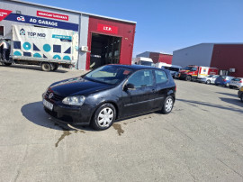 Vw golf 5, 2007, 1.6 benzina = Posibilitate rate
