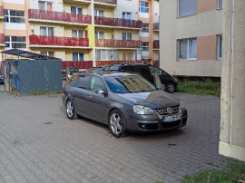 Volkswagen Golf V