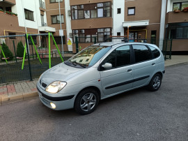 Renault Scenic 1.6 benzină 139000 km.