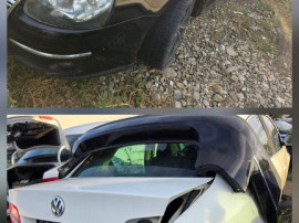 Dezmembrez Volkswagen Jetta 1.6mpi fsi 1.9tdi 2.0tdi