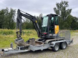 2015 Mini excavator Volvo ECR25D + trailer transport
