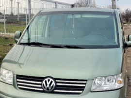Volkswagen transporter T5 25 tdi