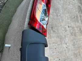 Colț bară spate și stop