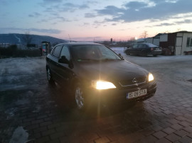 Opel astra g Mașina