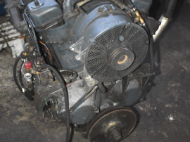 Motor Same in V 4 cilindri