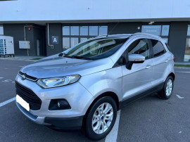 Ford ecosport an 2018 mot 1.0 i benzina .65.000km consum 5 %km