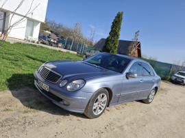 Mercedes Benz E220, an 2005, AUTOMATA
