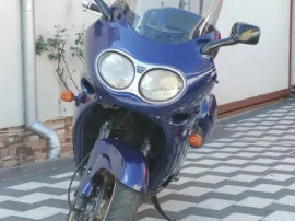 Motocicleta Triumph Trophy 1200