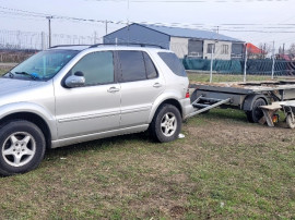 Mercedes ML 270+Platforma 8M Ansamblu