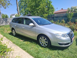 VW Passat 2010, 2.0 tdi, climatronic, Navigatie, proprietar