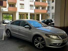 AUDI A4 B8 SEDAN