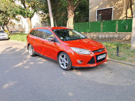 Ford Focus Turnier 1.6 Turbo 182 cai St.Champions