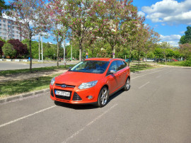 Ford Focus Turnier 1.6 Turbo 182 cai St.Champions