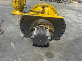 Reductor de rotire , pinion de rotire Komatsu PC 240