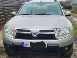 Dacia Duster Gri