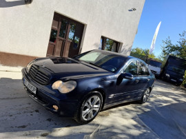 Mercedes c200cdi an 2007 impecabil