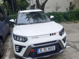 SsangYong Tivoli Grand Masina aproape noua