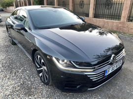 Volkswagen Arteon R-Line 2.0 TDI DSG 2018 Navi Bord-Digital