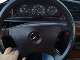 Mercedes-benz 190e