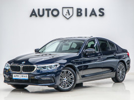 BMW Seria 5 530i xDrive Aut. Sport Line