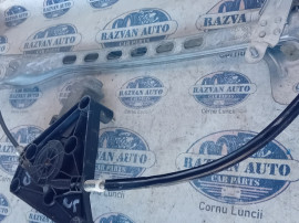 Fuzeta dreapta fata Seat Ibiza 1.6 Motorina 2012