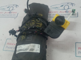 Broasca dreapta fata Volkswagen Passat CC 2013