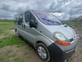 Renault Trafic 8+1 Locuri