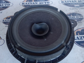 Boxa stanga spate Nissan Juke 2011