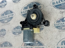 Motoras macara dreapta spate Skoda Octavia 3 Break 2015