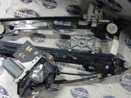 Macara geam dreapta fata Volkswagen Passat CC 2014