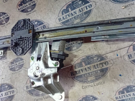 Macara geam dreapta fata Dacia Logan Mcv 2013