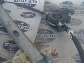 Macara geam stanga fata Mazda 3 2013