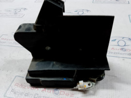 Broasca dreapta fata Dacia Duster 2019