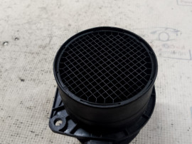 Debitmetru aer Volkswagen Passat CC 2011