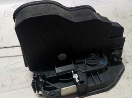 Broasca stanga spate BMW F10 2012