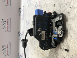 Broasca dreapta fata Skoda Octavia 2 2008