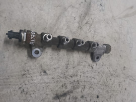 Rampa injectoare Opel Insignia A 2.0 2011