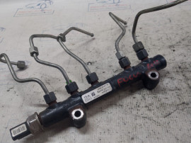 Rampa injectoare Ford Focus 1.6 Motorina 2012