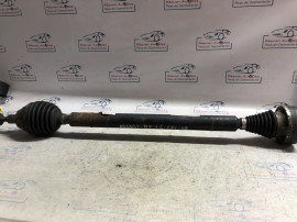 Planetara dreapta fata Volkswagen Passat B7 1.6 2010