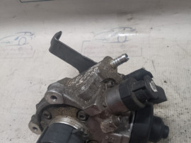 Pompa injectie Volkswagen Passat B7 2010