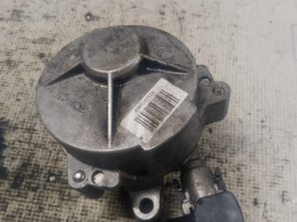 Pompa vacuum Nissan Qashqai 2011