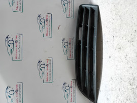 Grila proiector stanga Volkswagen Passat B6 2006