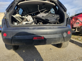 Bara spate Nissan Qashqai 2012