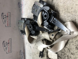 Set Centuri fata cu capsa Volkswagen Passat B8 2015