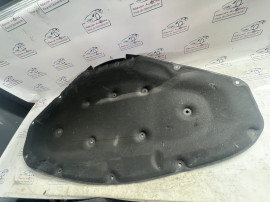 P&acirc;sla capotă BMW F30 2012