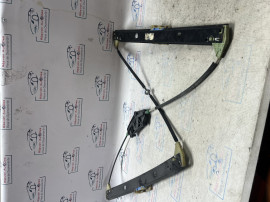 Macara geam stanga fata Audi A4 B8 2011