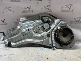 Macara geam stanga fata Kia Sool 2007