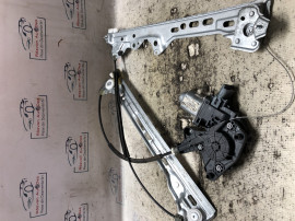 Macara geam stanga fata Renault Megane 4 2016
