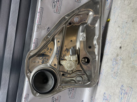 Macara geam stanga spate Mercedes E 350 2011