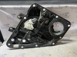 Macara geam stanga spate Porsche Cayenne 2012